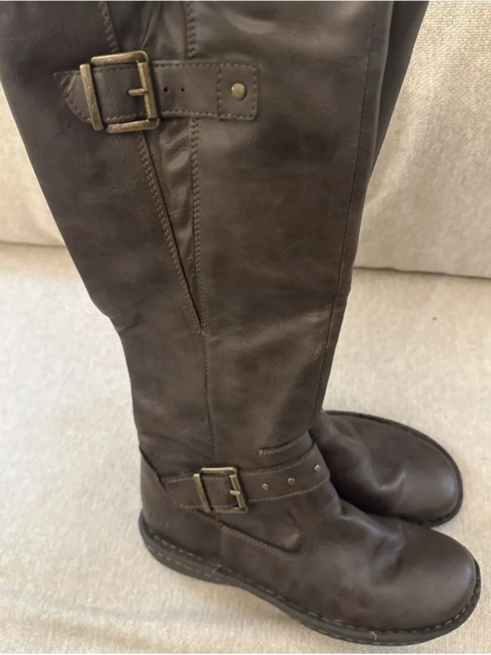 Born BOC Austin Riding Boots Brown Women’s Size 6.5 Side Zipper